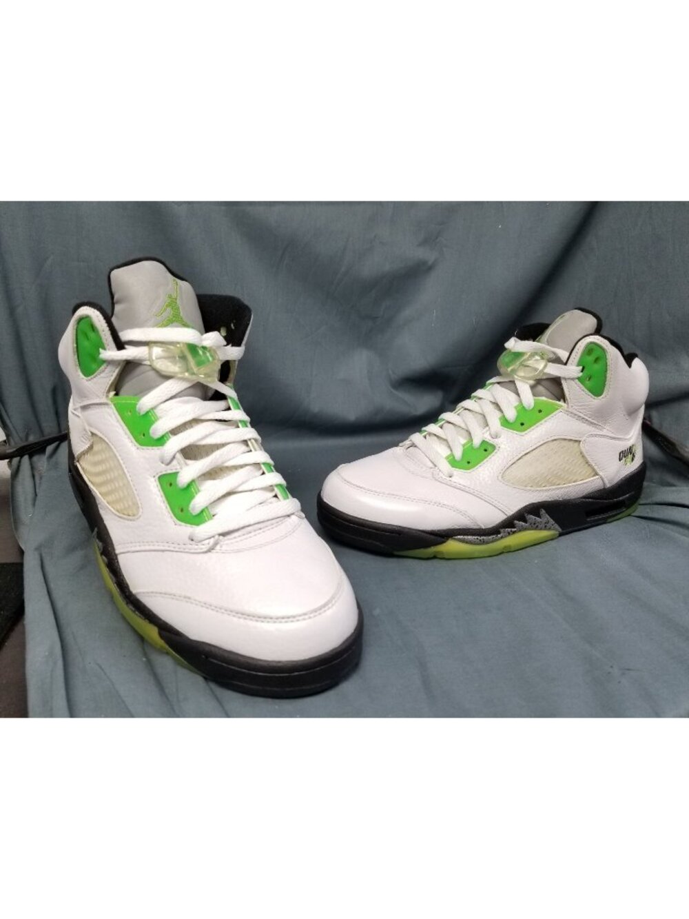 Jordan 5 Retro Quai 54 White Mens 467827 105 Size 9 NEW IN BOX!